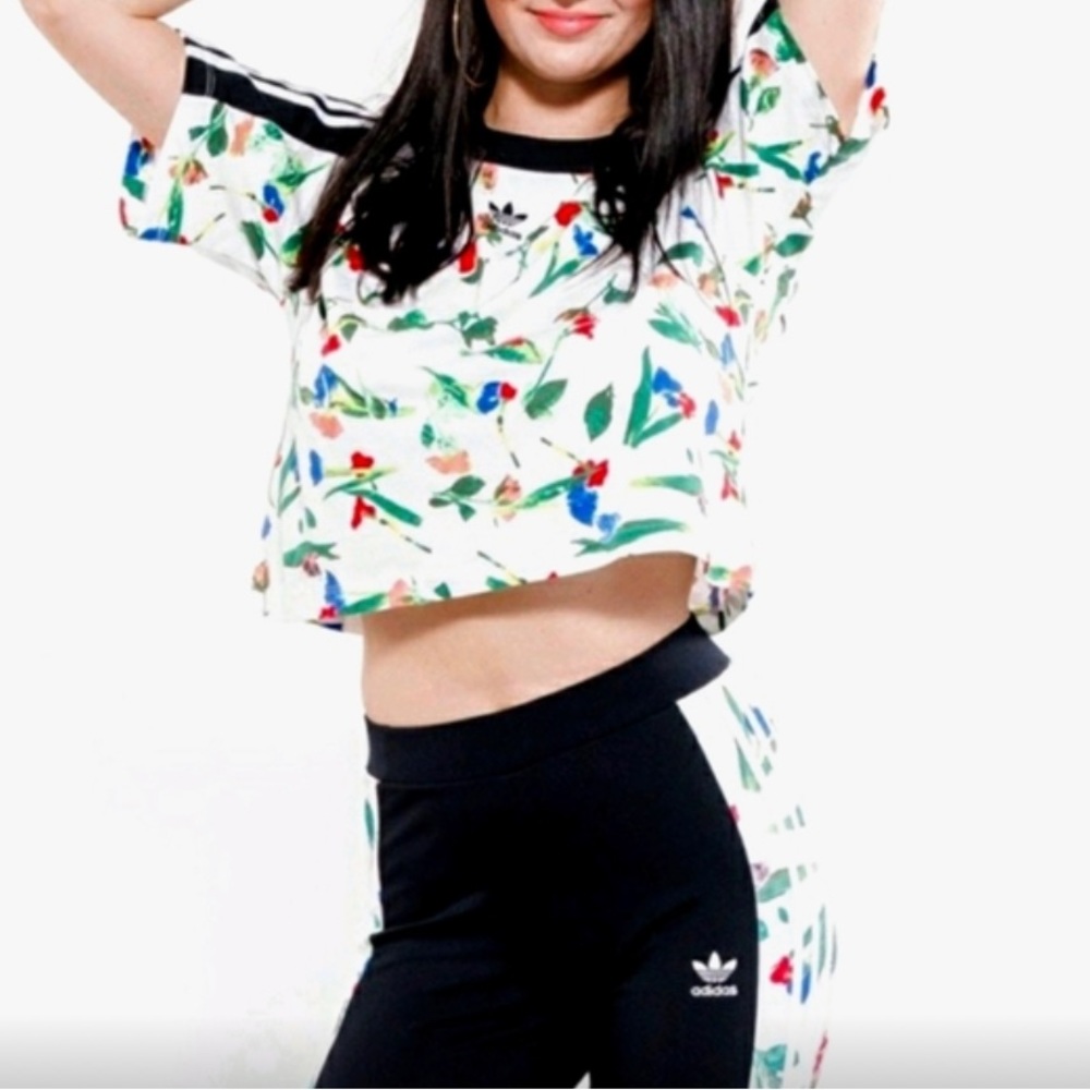 Adidas Flower Sport Set! Crop Top/Leggings Med/Lg